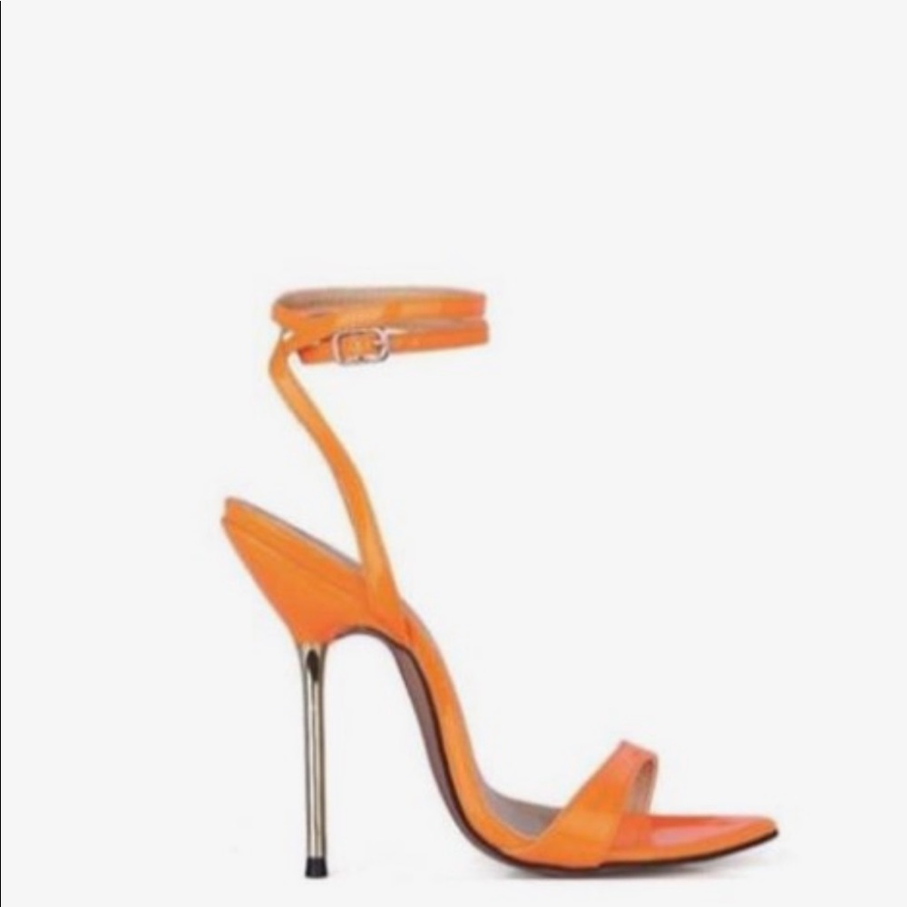 Sexy slinky summer heels